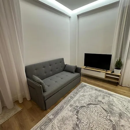 Erinda's * Tirana